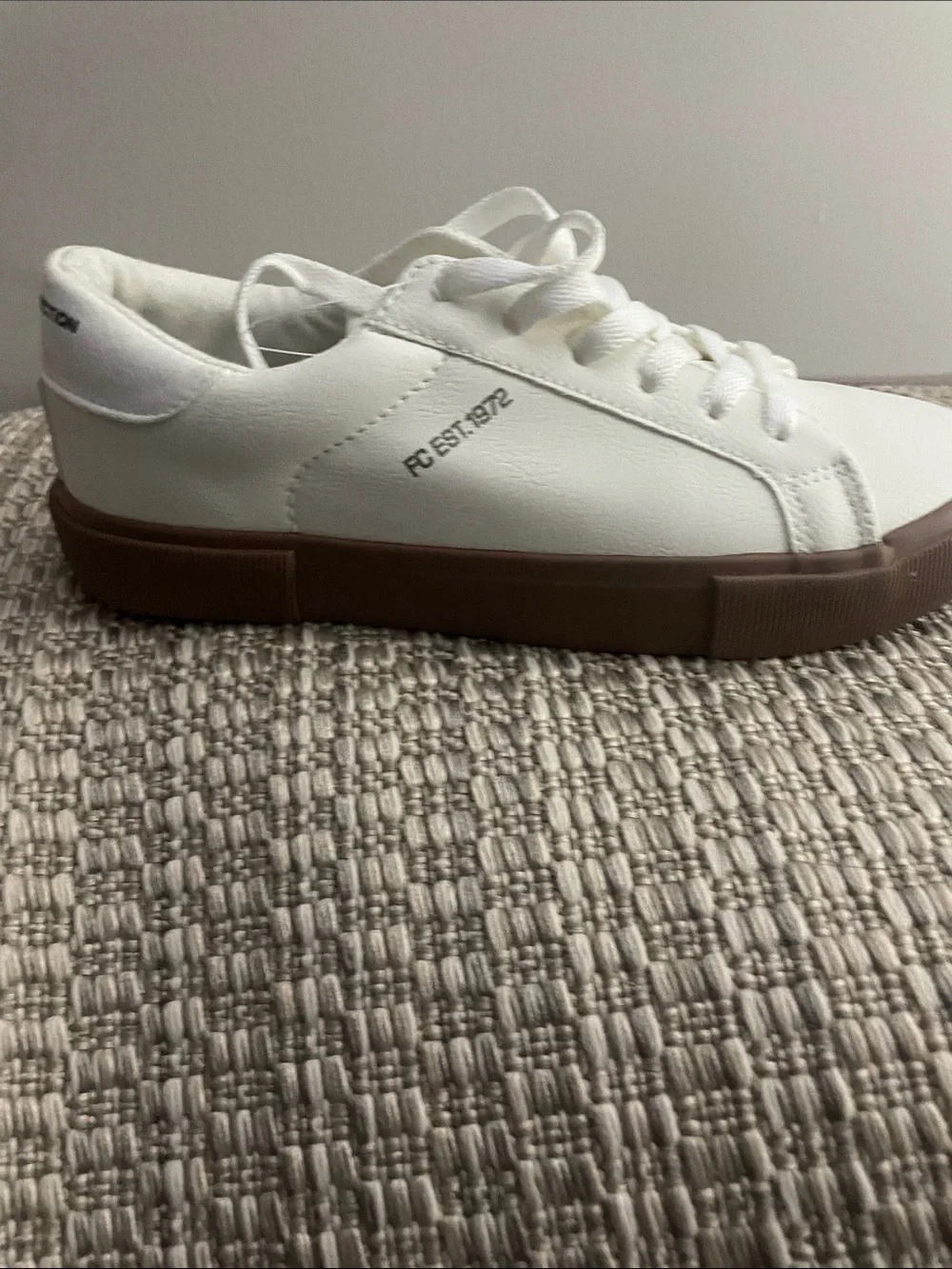 French Connection white low